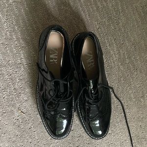 Zara Platform Oxfords, size 8.5/9